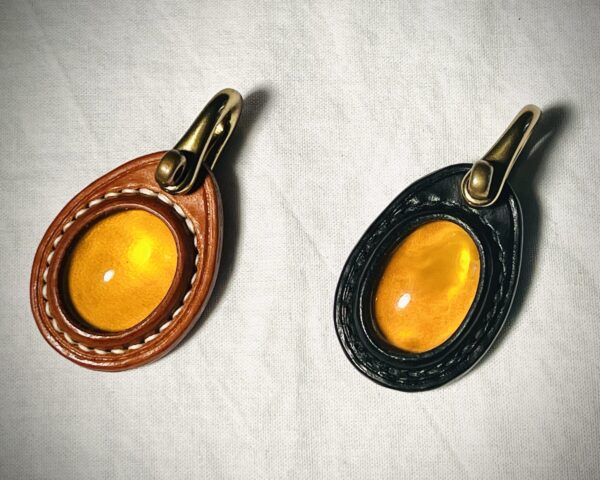 amber set pendant 0