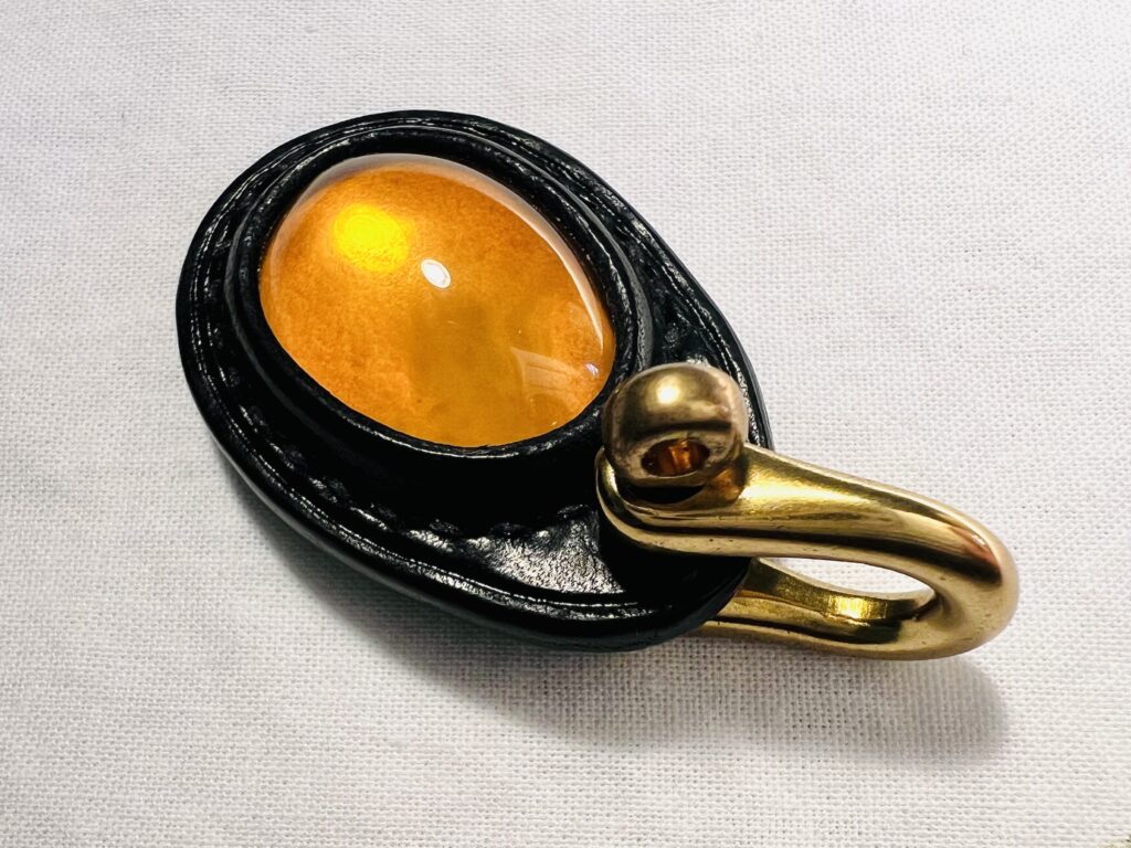 amber set pendant 2